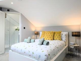 Old Yarn Apartment - Close to city walls - York - 9