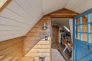 Kingfisher Luxury pod with sweeping countryside - 5