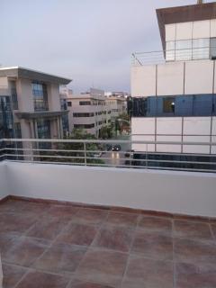 Modern and comfortable one-bedroom apartment - 7
