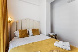 Teona 110 in Axxis Nova - 1