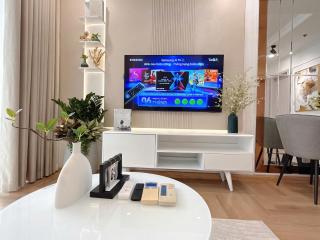 The SUN Apartment Vinhomes Times City - 9