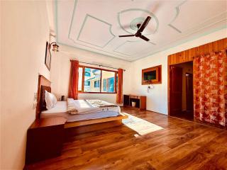 Hotel Prini Palace Manali - 9