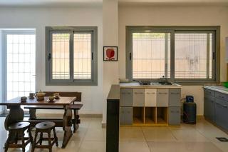 Prime 5BR Garden Duplex | New Cairo - 3