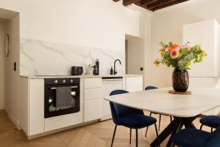 Marais Gem 2BR 6P Paris Stay - 8