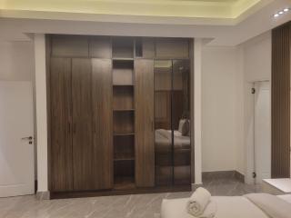 Etoreme Apartments Ltd - 7