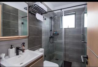 Swim&Stay Lavington - 4