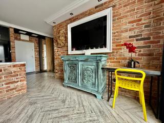 Easy Rent - Kompozytorów Polskich 96, 24h Check-in - 9