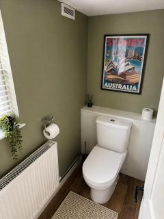 Westbrook Spacious 3 Bed in Exeter - 4