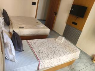 Hotel Harmony Inn - 9