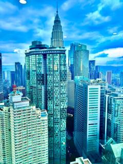 Vortex suites klcc by petronas tower view - 9