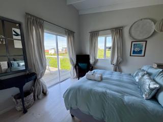 The Blue Dragonfly - Jeffreys Bay - 3