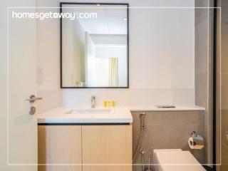 HomesGetaway-Elegant 1BR in Downtown Burj Crown - 5