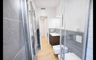 Luxury Apartment in Old Town, Piazza Cavalli, 2 Bedrooms - 3