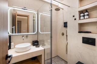 The Apex Boutique Apartment B1 - 1