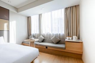 JI Hotel Shanghai Hongqiao Gubei Road - 4