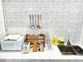 Cloudy Nest Phayathai Entire 4 Storey House for 10PP 8-min Walk to BTS & Airport Link - 3