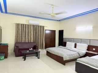 Guest House Karachi - 8