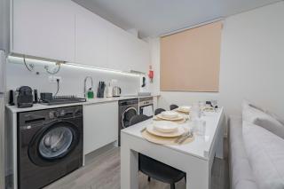 Better together funchal 2 - 5