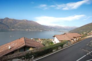 Ampia vista sul lago di Como - 2