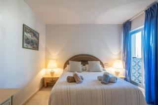 Apartment with Swimming-pool - 6