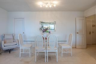 Apartment with Swimming-pool - 3