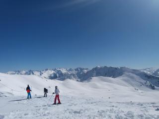 T2 avec piscine couverte et parking - 8