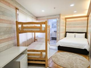 Family Hotel BNB - 4