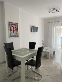 Durrës Seaview Promenade Apartment - 2
