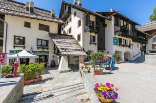 Grange Romantic Retreat Mountain View - Happy Rentals - Grange Sises - 4