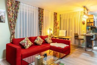 Nahe Airport Ber Adlershof - 9