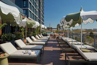 The Social Hub Barcelona Poblenou Extended Stay - 1