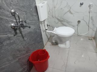 Hotel Ranchi Retreat - 8