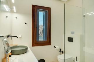 Blueros - Orange Suite - 6