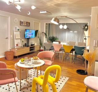 Spacious 3BR Seoul Stay for Groups & Families Up to 10 - 9