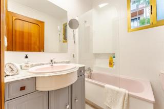 Oasis Salou Pool Beach and Bbq - 4