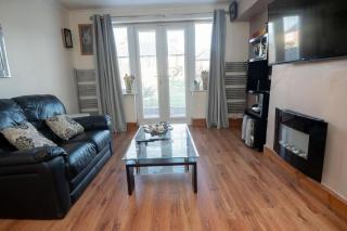 City Oasis - Sleeps 6 - Near Co-op Live & Stadium - 5