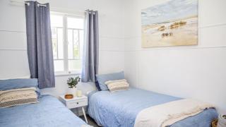 Blue Beach House - 2