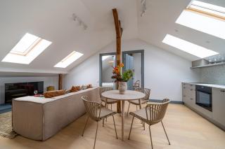 Warm 2bd City Centre Apartment - 9