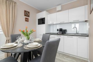 Apartamenty przy plaży Reymonta by Noclegi Renters - 7