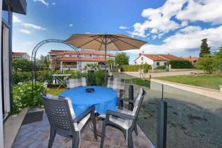 Apartment with Pool in Porec-Istrien 54580 - 3