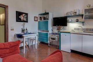 Romantic Suite Home - 8