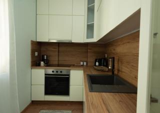 Hosanna Seaview Apartment - 7