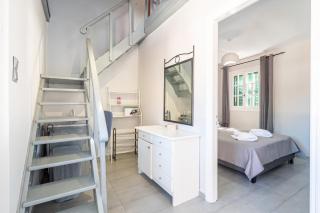 Kate House - 1