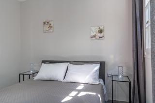 Kate House - 3