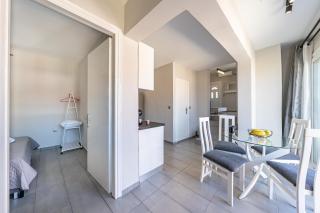 Kate House - 5