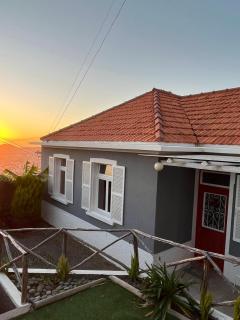Above Funchal · A Hillside Home - 8
