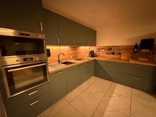 Exclusive Business Apartment In A - 8