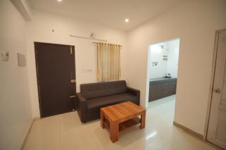 JR Service Apartment - 7
