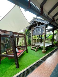 DBayu Homestay - 9