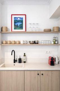 Prime Location 1-Bedroom Apt - 1